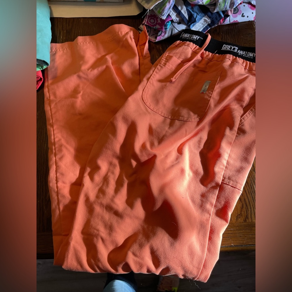 Orange greys anatomy scrub pants medium